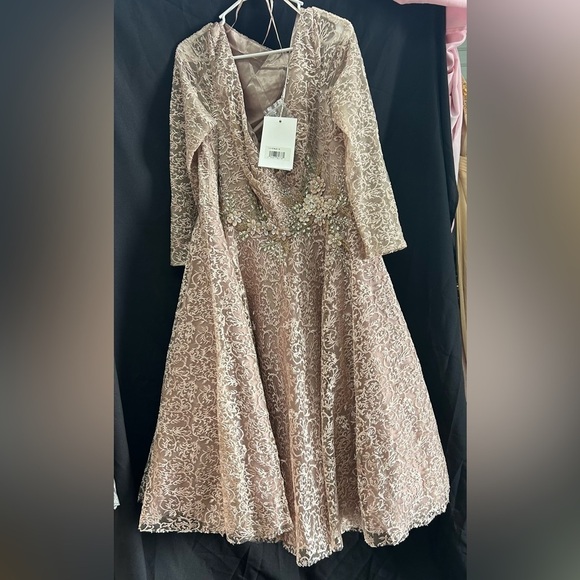 Mac Duggal 11218 NWT Long Sleeve Tea Length Dress with Embellished Waist - Picture 4 of 7